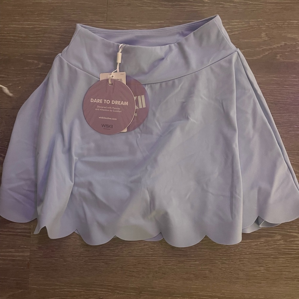 Blue wiskii tennis skirt small scalloped NWT